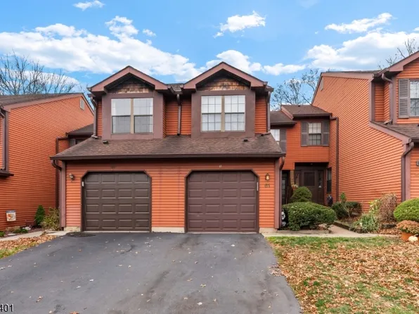 61 Bayberry Dr, Franklin Twp., NJ 08873