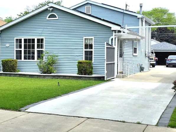625 S 14th Ave, Maywood, IL 60153