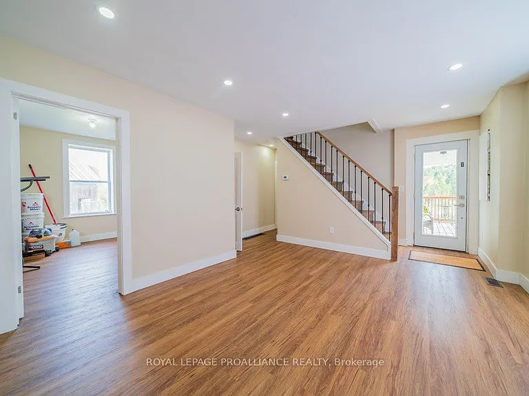 5948 Ardoch Rd — Photo 10