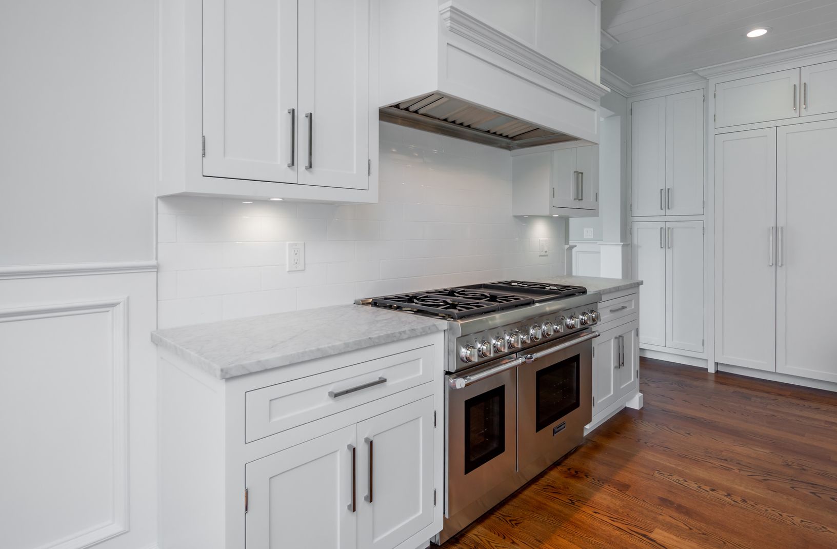  Commercial grade appliances