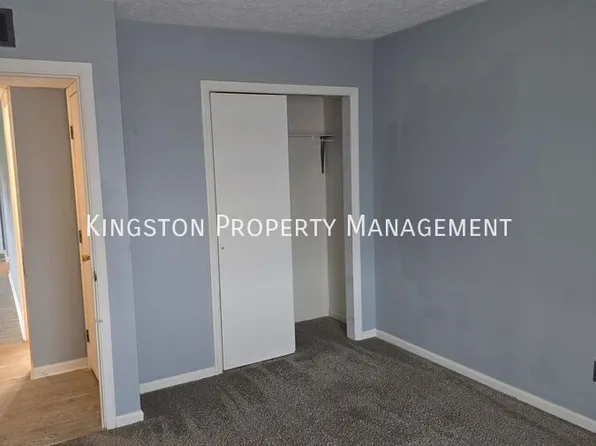 100 Summit Dr #10, Mount Sterling, KY 40353