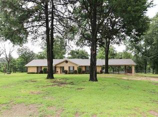 15135 Hillview Rd, Tyler, TX 75703