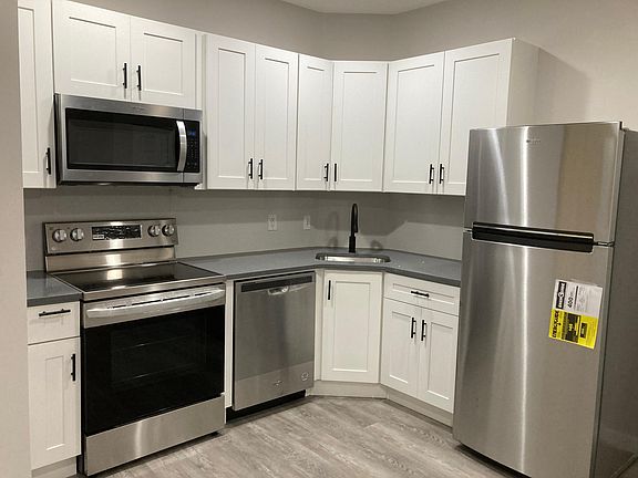 4th image of 4041 Powelton Ave