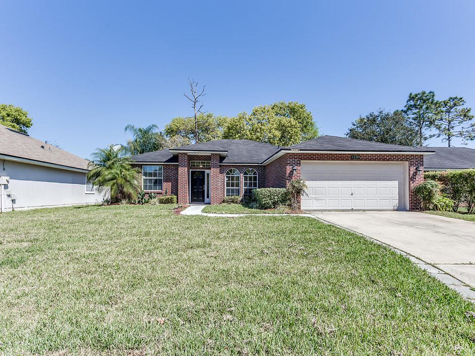 1st image of 12319 Waterfall Ct