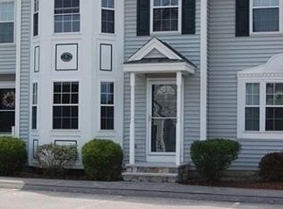 10 Merrimac Way UNIT C, Tyngsboro, MA 01879
