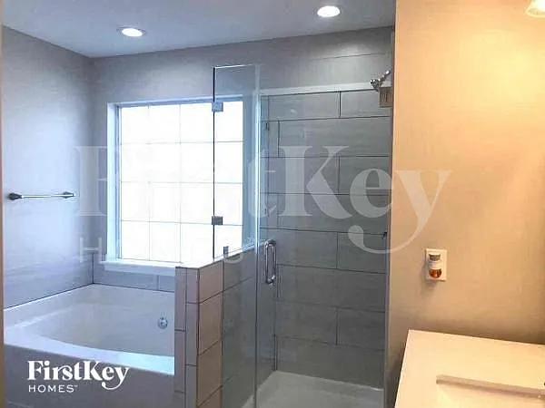 10104 Prosperity Point Ln — Photo 19