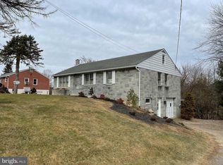 106 Sawmill Rd, Boyertown, PA 19512