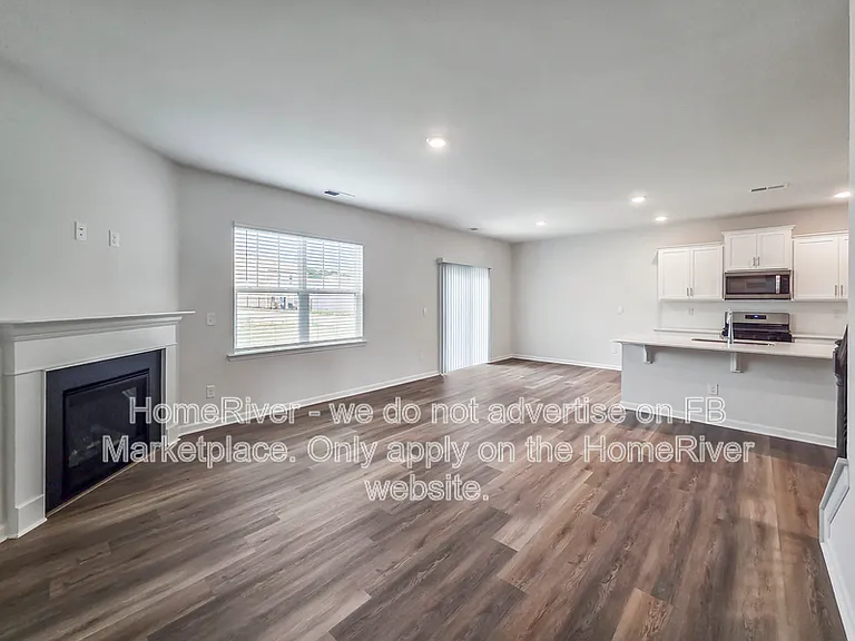 3916 Ashton Dr NW — Photo 5