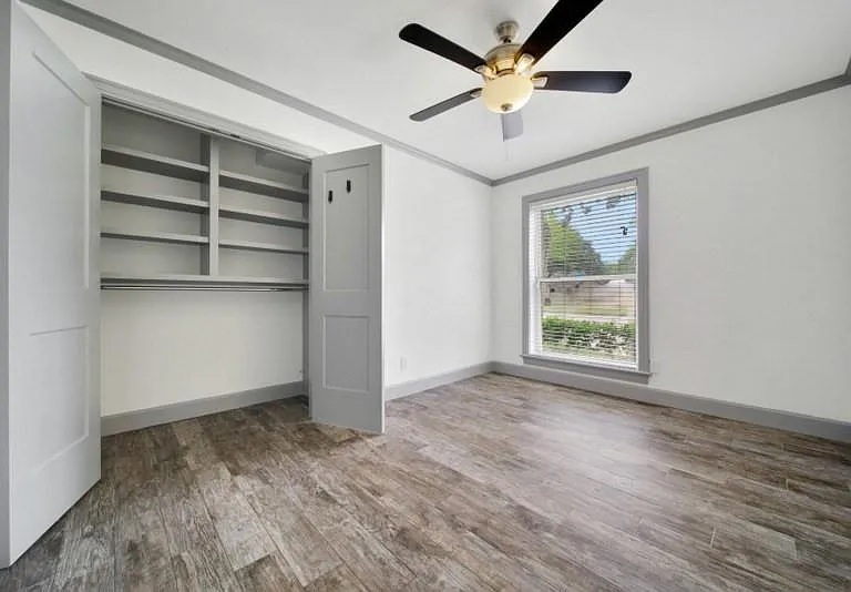 10042 Briar Forest Dr — Photo 39