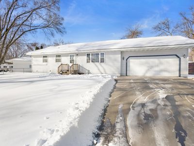 809 Oak Ridge Point NE, Blaine, MN, 55434