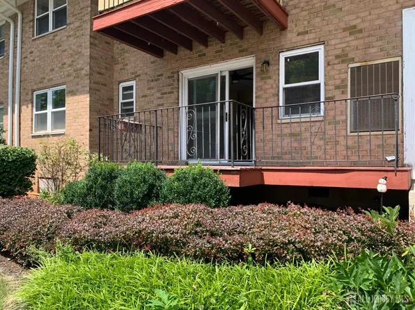 160 Evergreen Rd APT 14A, Edison, NJ 08837