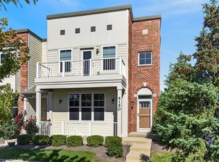 4150 Liberty St, Aurora, IL 60504