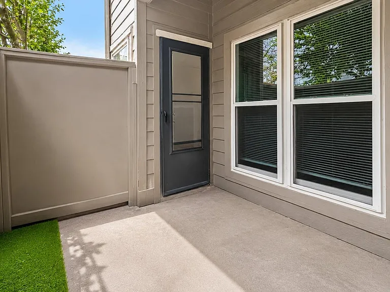 10047 Westpark Dr #77 — Photo 32