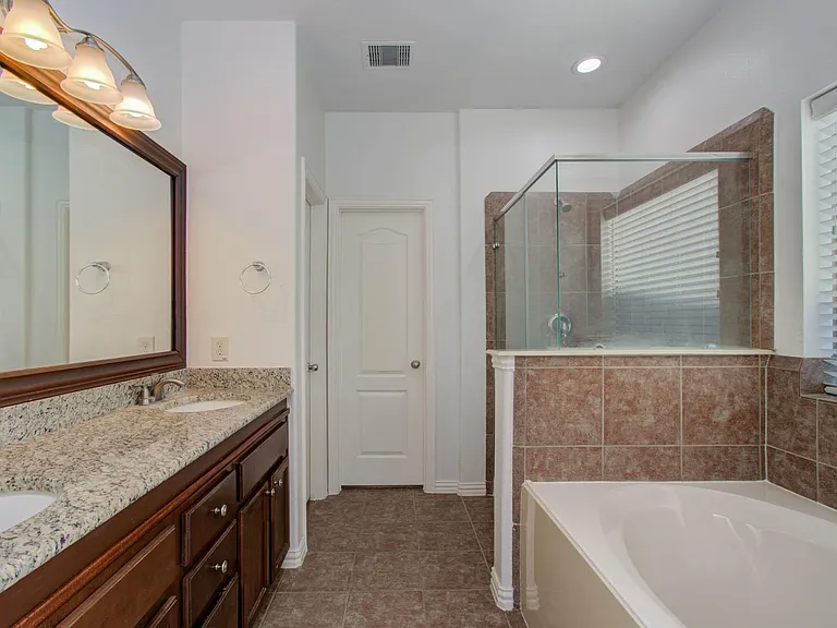22314 Mosshall Ct — Photo 33