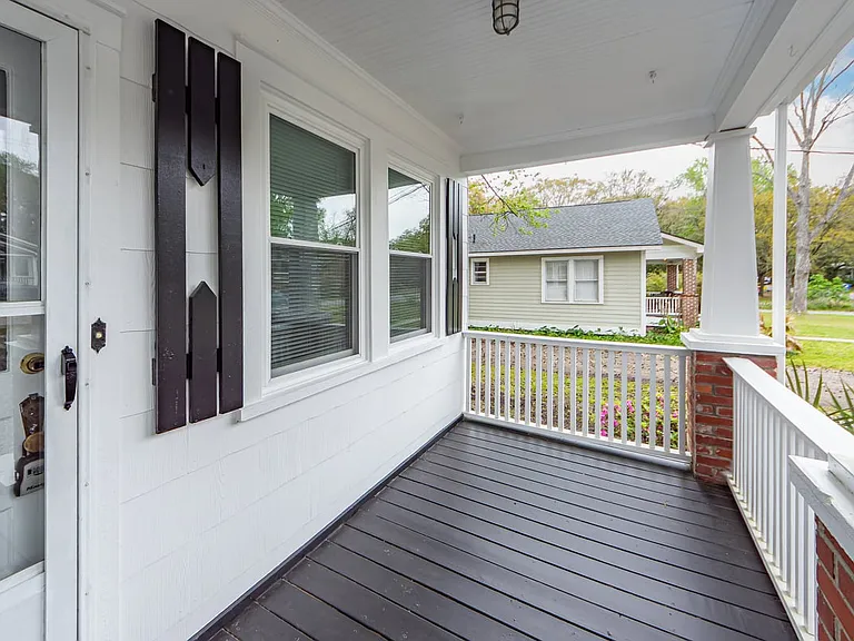 249 Woodland Shores Rd — Photo 2