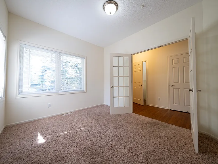 15523 Lilac Dr — Photo 9