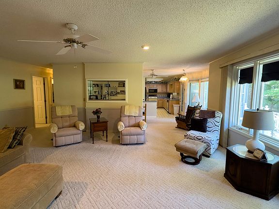 5th image of 4 Skeinah Cir