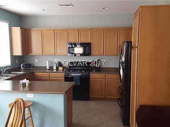 2nd image of 10625 Derby Peak Ln