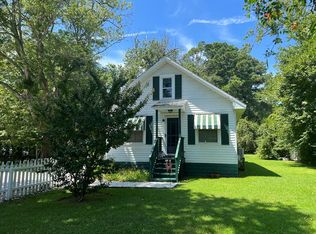 7177 Janes Ln, Chincoteague Island, VA 23336