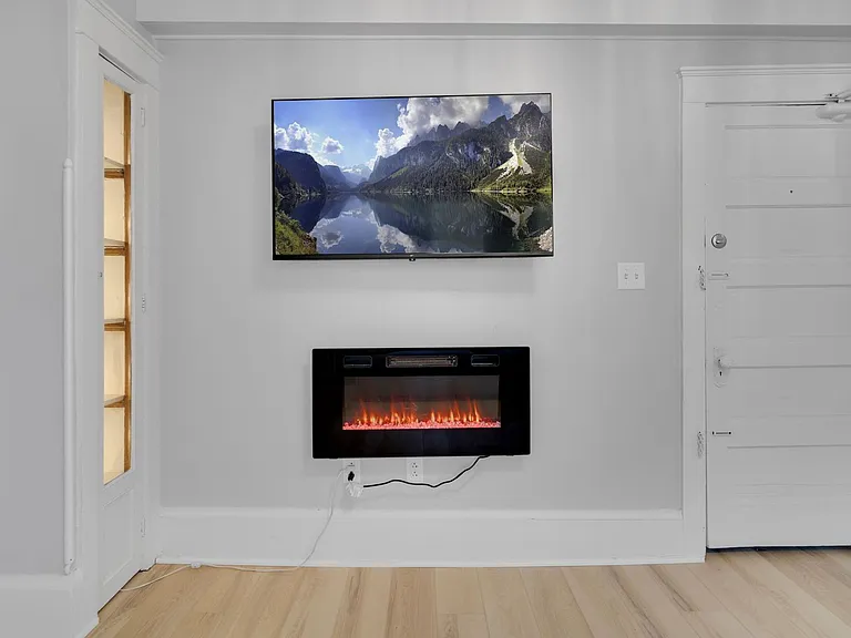 104 Harvard Pl — Photo 193