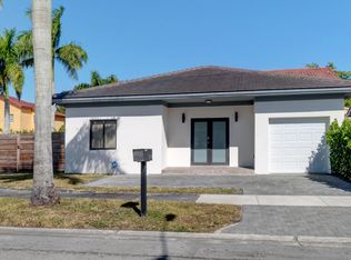 15541 SW 59th St, Miami, FL 33193