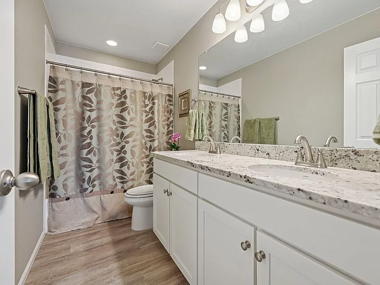 5233 Makalu Dr — Photo 23