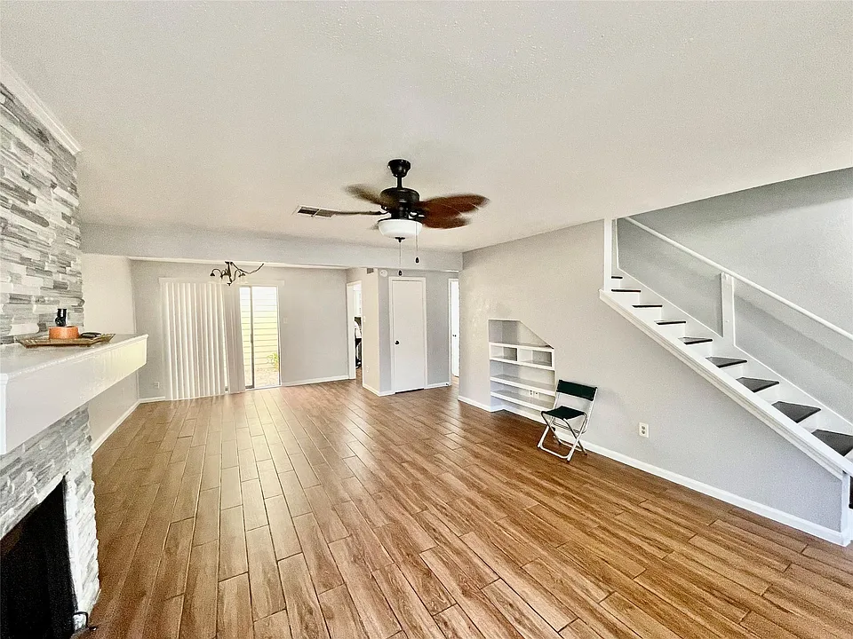 2019 Place Rebecca Ln #G4