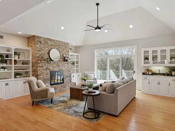 7604 Delaney Blvd, Edina, MN 55439