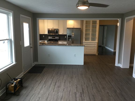 Family Room/ Kitchen