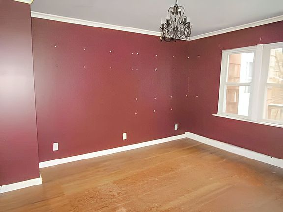 5th image of 43 West Ave