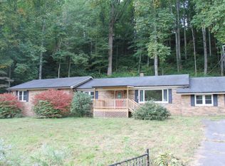 441 Orion Davis Rd, Waynesville, NC 28786