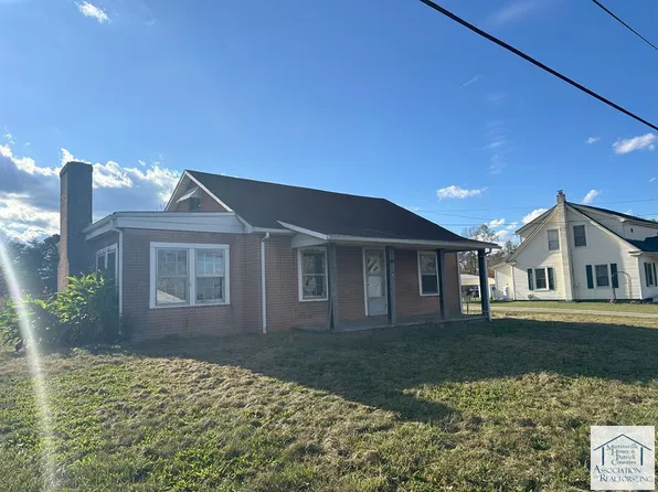 105 Stones Dairy Rd, Martinsville, VA 24112