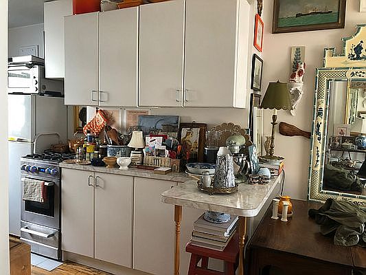 3rd image of 181 Thompson St APT 18