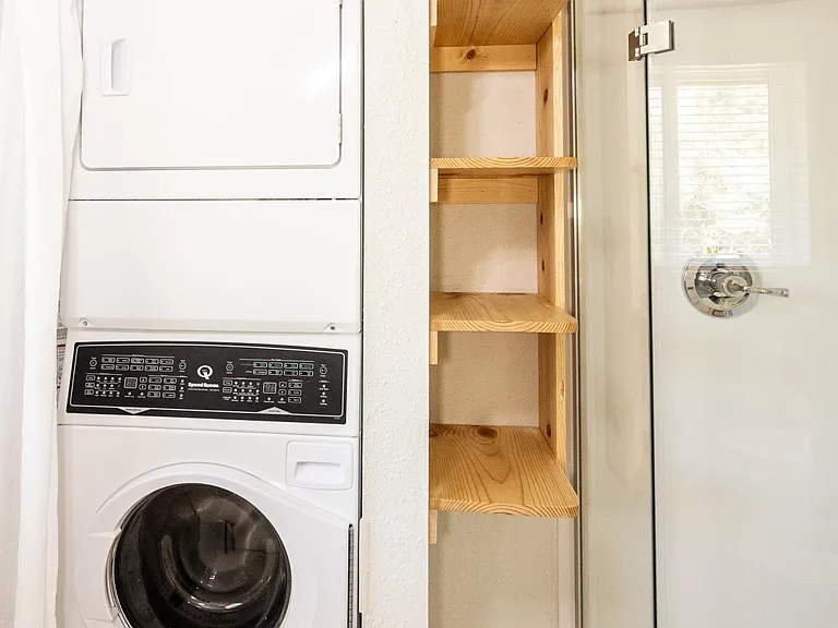 8717 NE Webster St #B — Photo 11