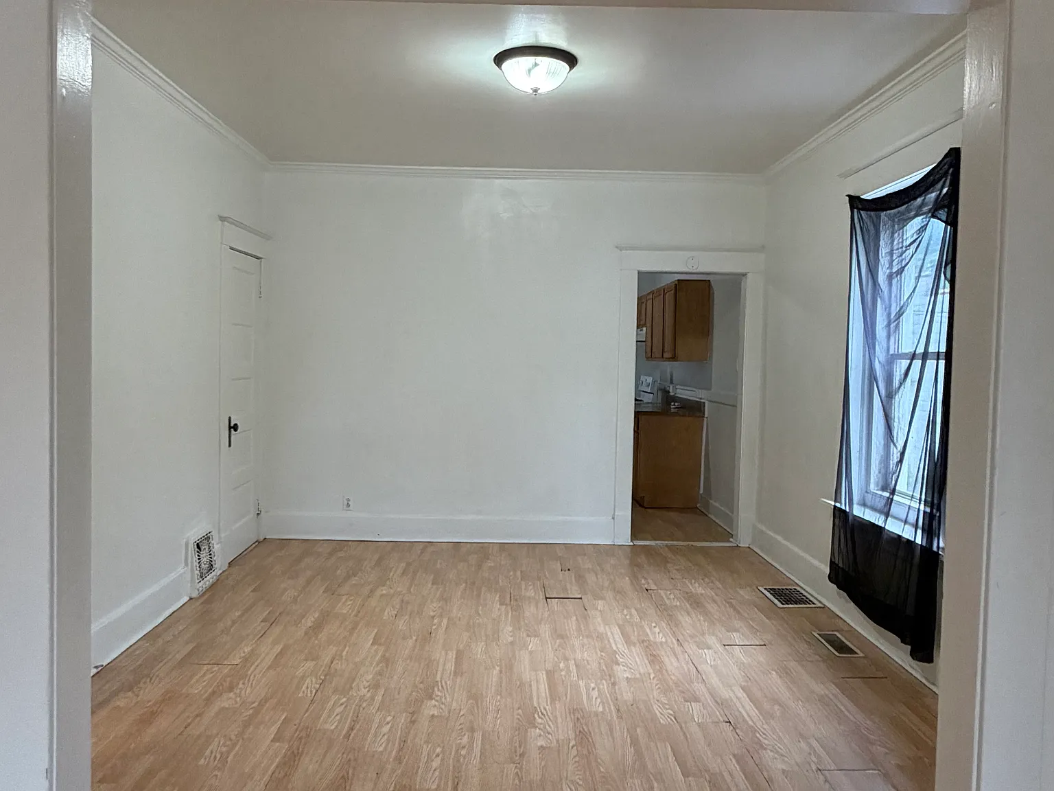 1415 Washington St — Photo 3