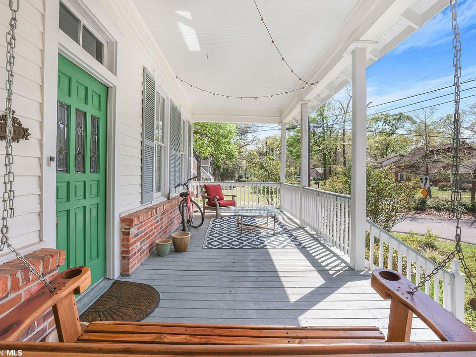 817 Pinemont Dr, Mobile, AL 36609 Zillow