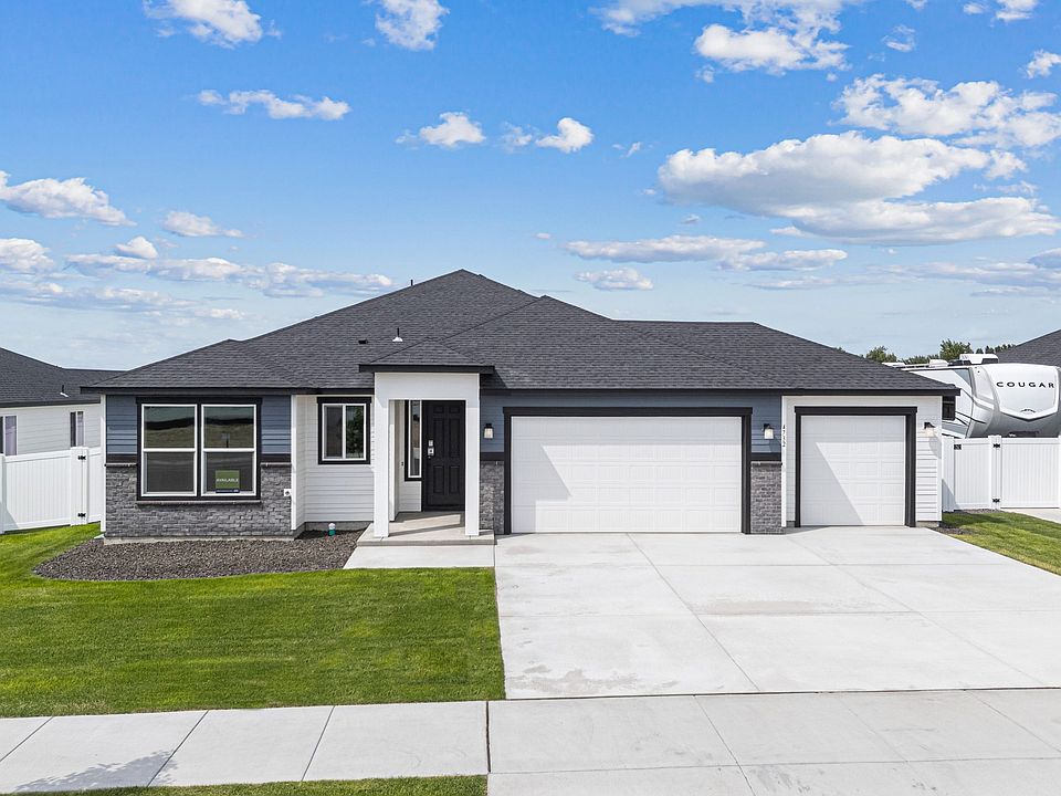 4732 W Thrush ST by Aho Construction