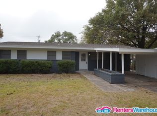 106 W Ridgewood Dr, Garland, TX 75041