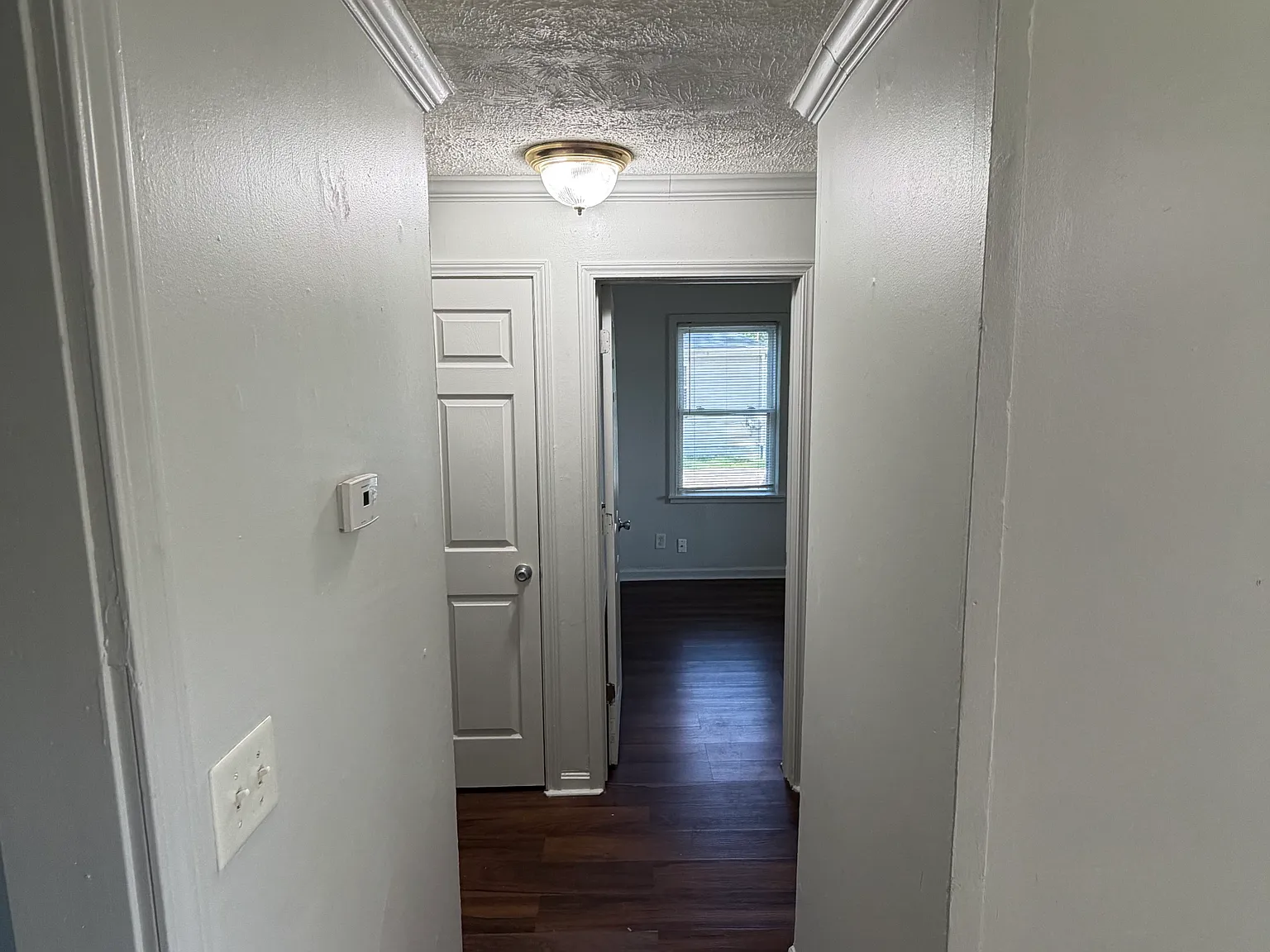 2 bed, 975 sqft, $1,200 — Photo 3