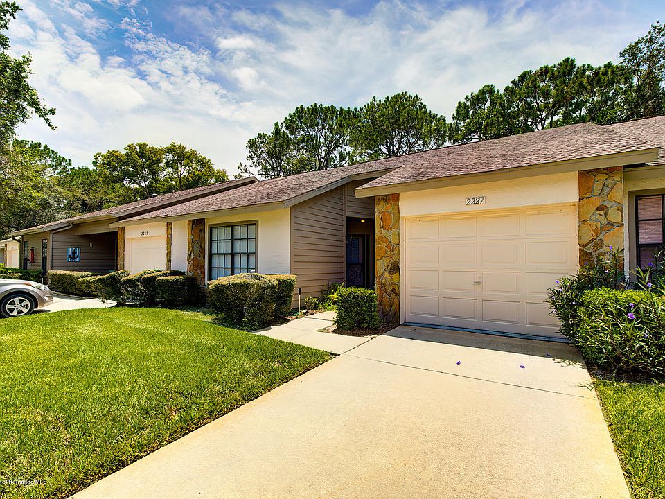 1st image of 2227 Wyndam Dr