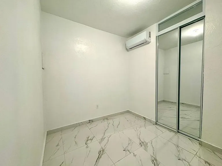 Solar 10-A Bloque A Apt B Urb Villa Grillasca Bo C — Photo 12
