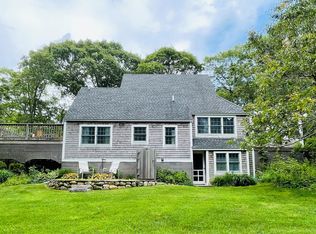 23 Warner St, Tisbury, MA 02568
