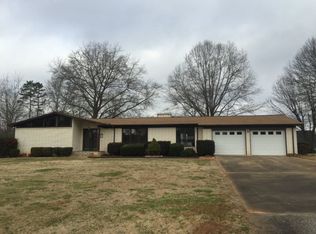 22 Morgan Dr, Gaffney, SC 29341