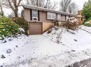338 Jackson Ave, Morgantown, WV 26501