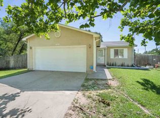 935 N Illinois Ave, Wichita, KS 67203
