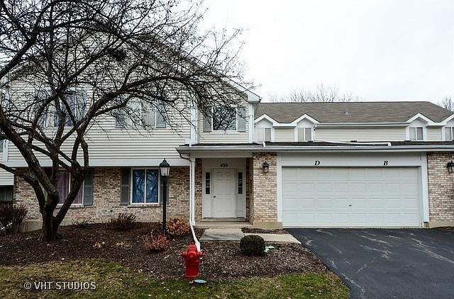 1st image of 430 Somerset Ct #102