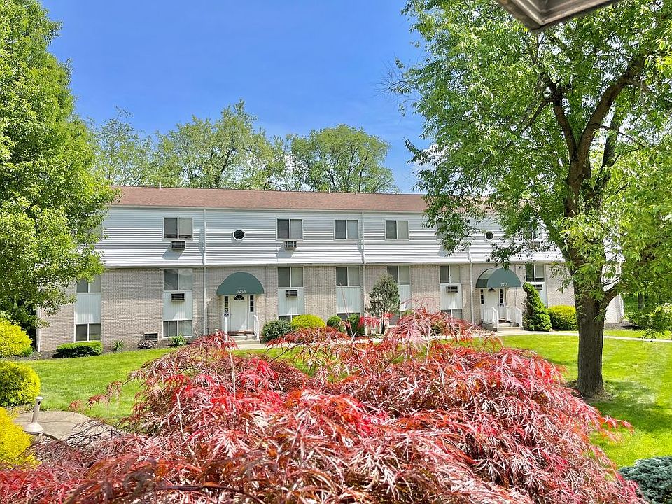 1st image of 7270 Stuhldreher St NW #9