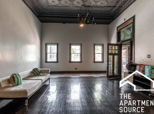 1827 S Racine Ave #1F, Chicago, IL 60608