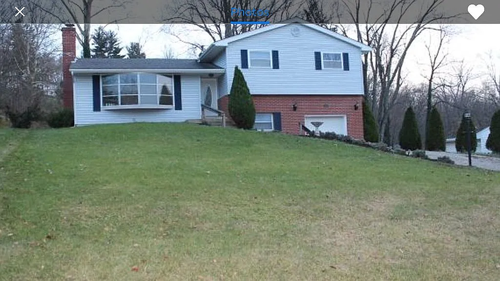 1426 Valley Dr photo 1