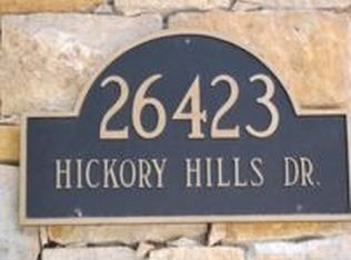 26423 S Hickory Hills Dr, Harrisonville, MO 64701
